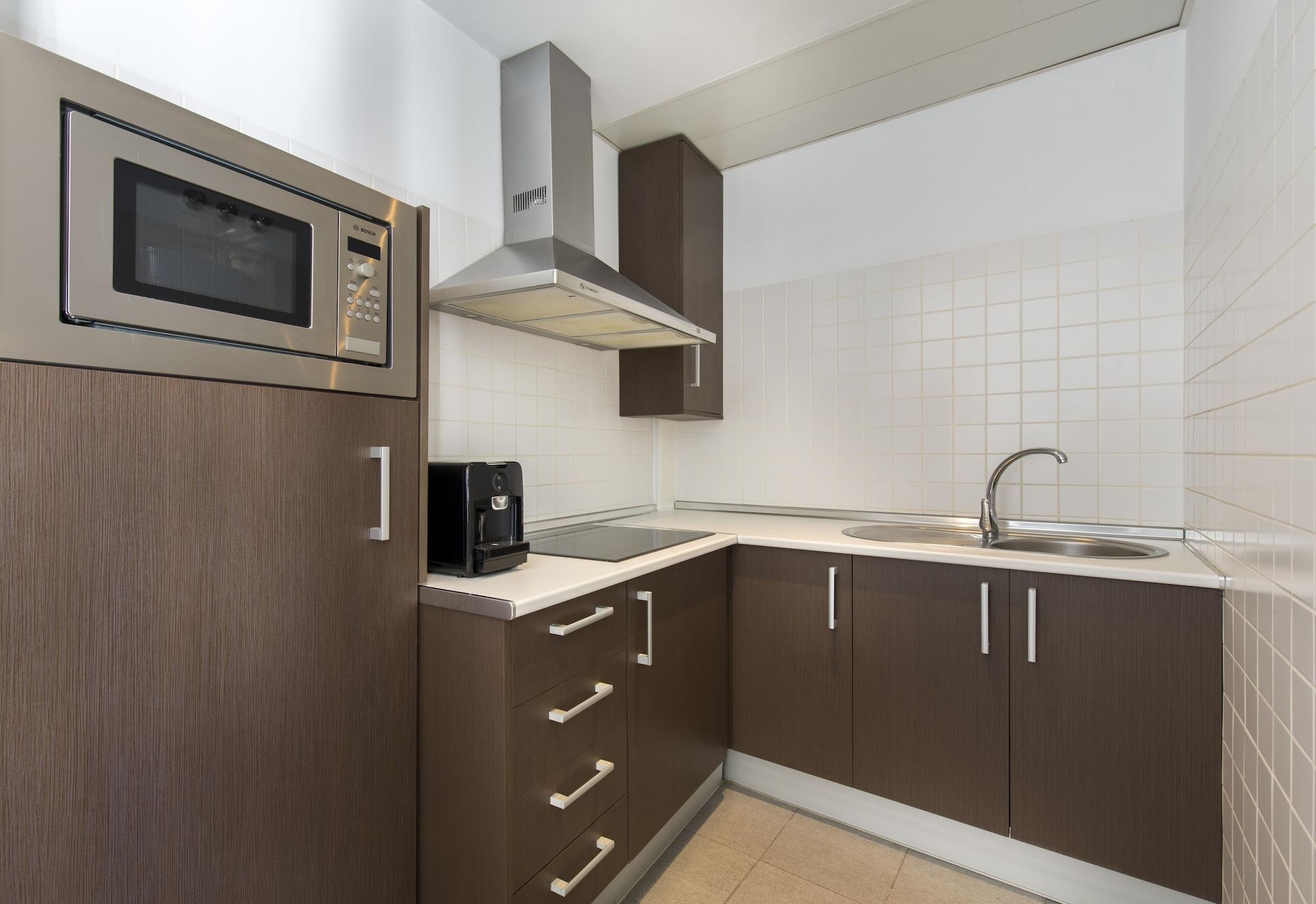 Aparthotel Elvira 3*