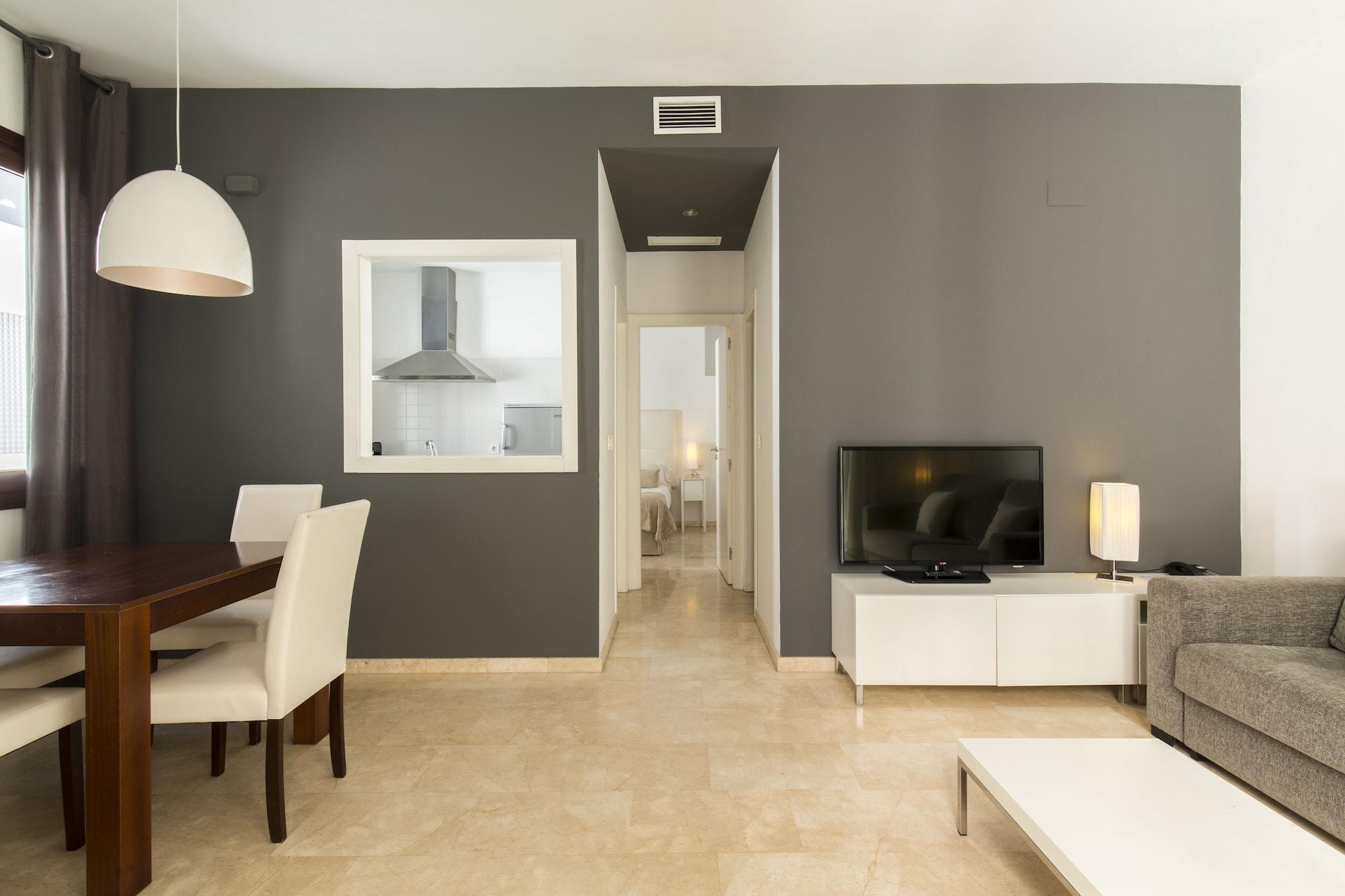 Elvira Aparthotel Granada
